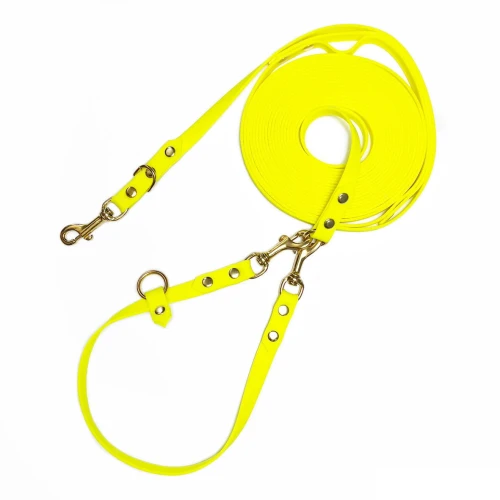 Neonowo-zolta-linka-treningowa-dla-psa-z-tasmy-HEXA.webp